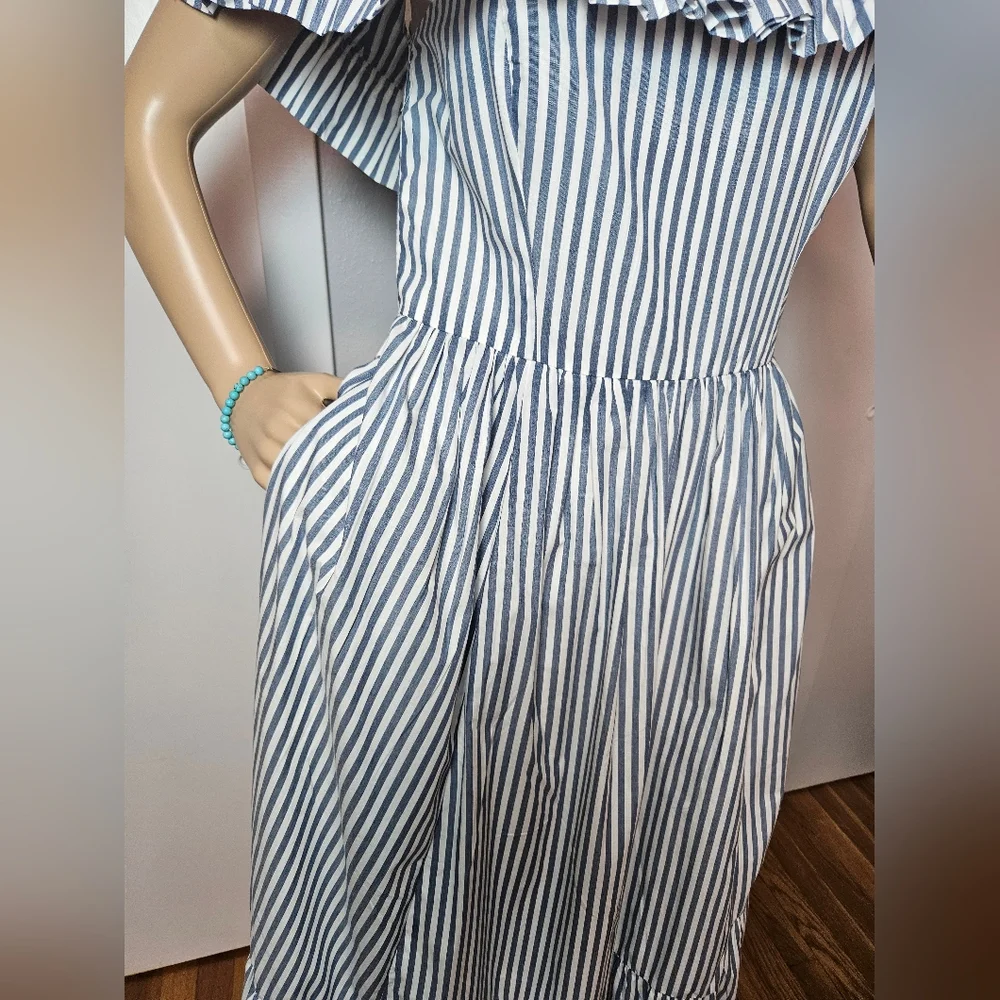 Abercrombie & Fitch Blue White StripedOff-the-Shoulder Maxi Dress Small Tall